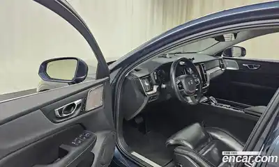 Volvo S60 2021 2.0 гидро в Москве № 197109, миниатюра 10