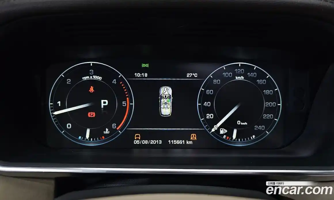 Land Rover Range-Rover 2015 4.4 гидро в Москве № 198115, фото 8