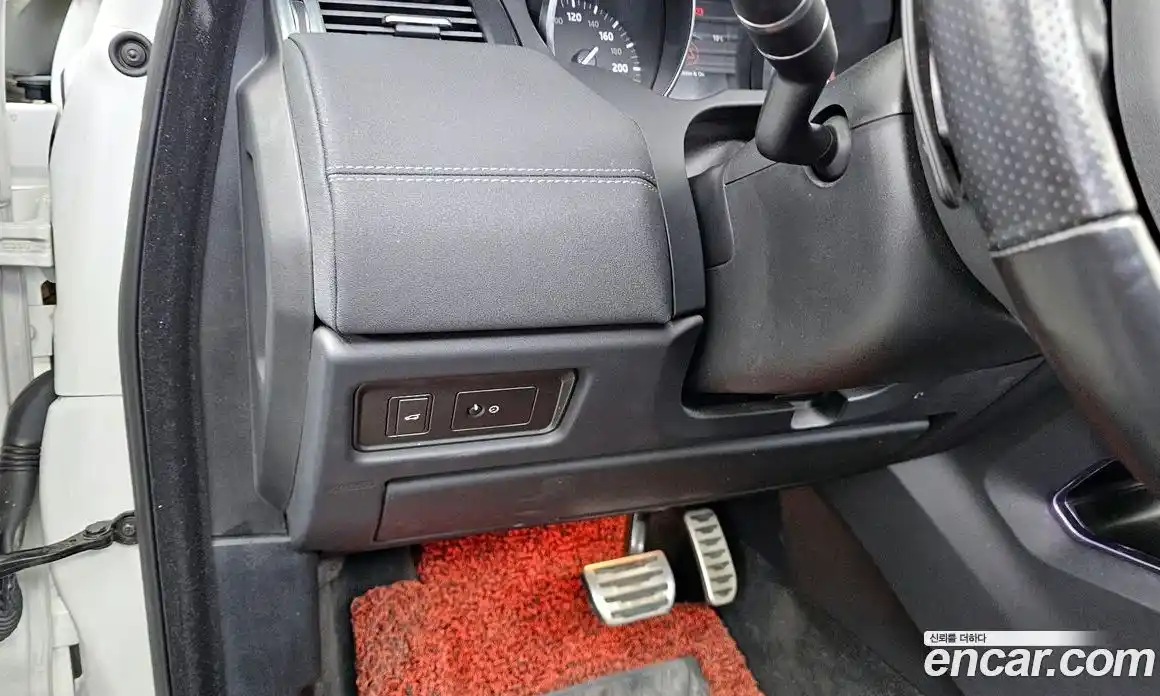 Land Rover Range-Rover Evoque 2016 2.0 гидро в Москве № 198172, фото 16