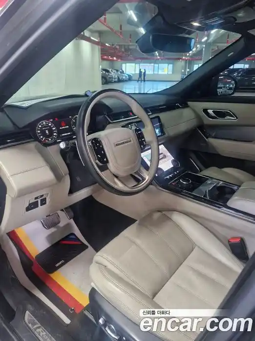 Land Rover Range-Rover Velar 2018 3.0 гидро в Москве № 198185, фото 11