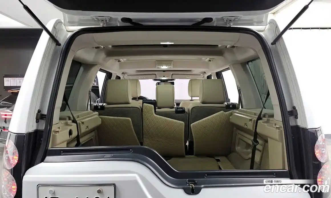 Land Rover Discovery 2016 3.0 гидро в Москве № 198257, фото 20