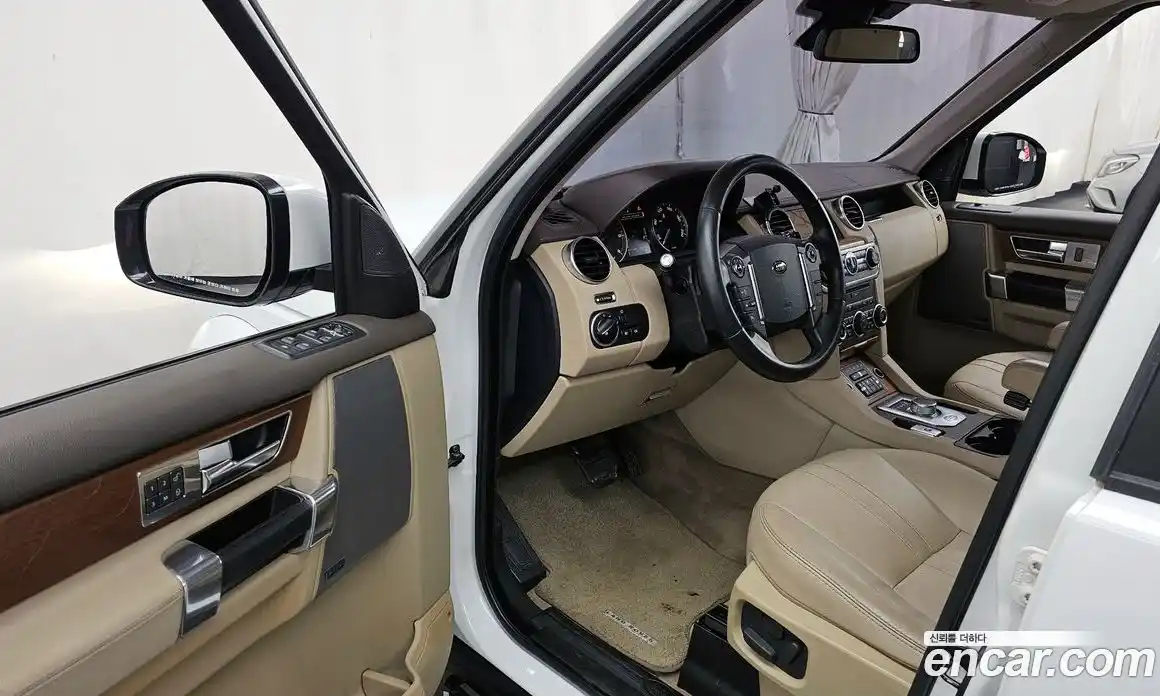 Land Rover Discovery 2016 3.0 гидро в Москве № 198257, фото 10