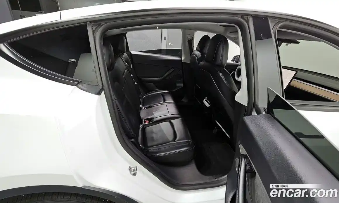 Tesla Model Y 2021 0.2 гидро в Москве № 198604, фото 12