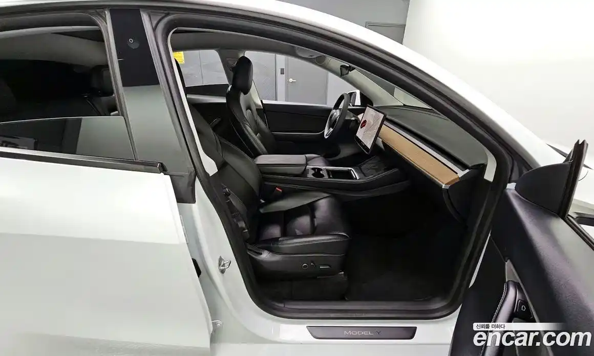 Tesla Model Y 2021 0.2 гидро в Москве № 198604, фото 13