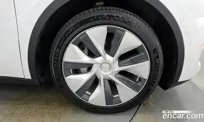 Tesla Model Y 2021 0.2 гидро в Москве № 198604, миниатюра 5