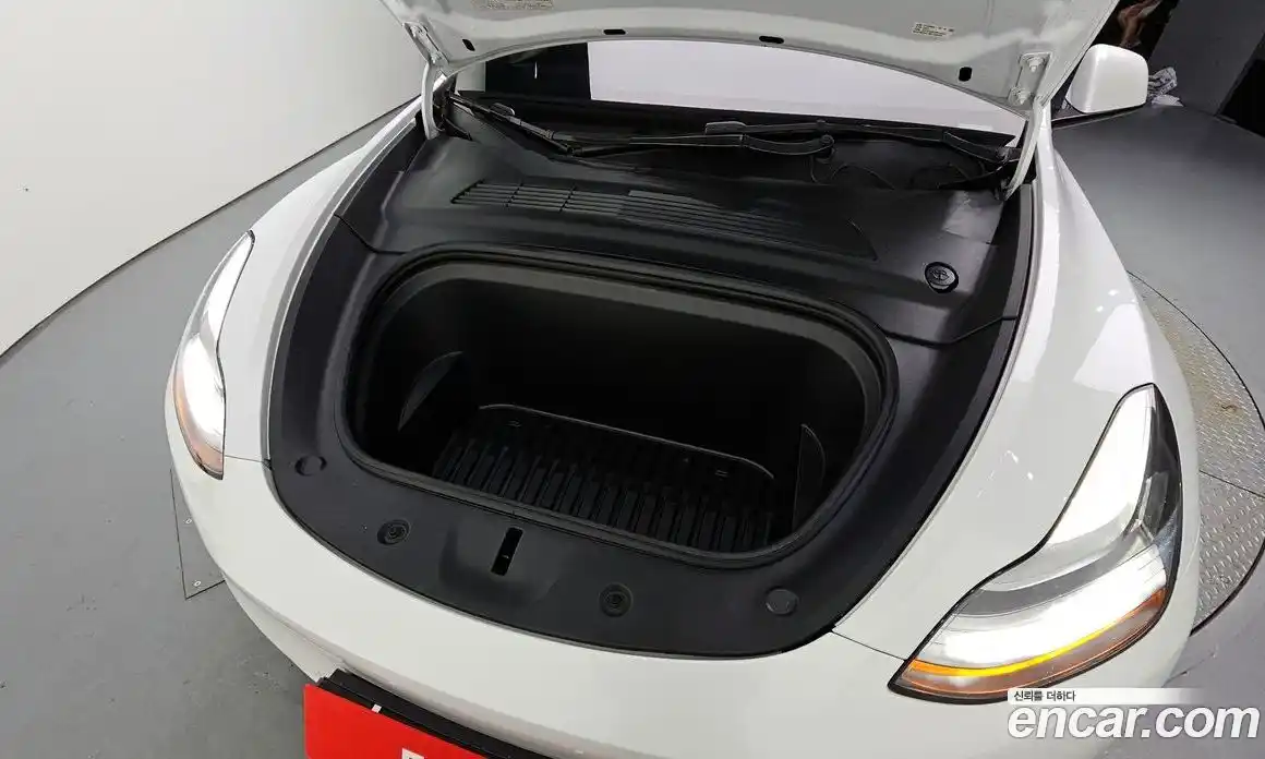 Tesla Model Y 2021 0.2 гидро в Москве № 198604, фото 6