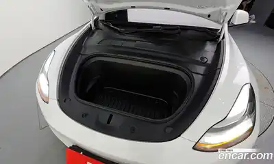 Tesla Model Y 2021 0.2 гидро в Москве № 198604, миниатюра 6