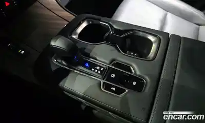 Lexus LM 2024 2.4 гидро в Москве № 198773, миниатюра 9
