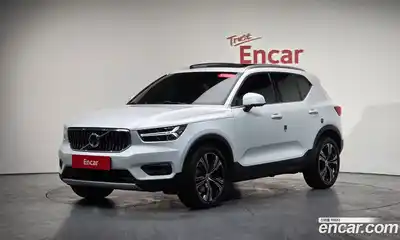 Volvo XC40, 2021