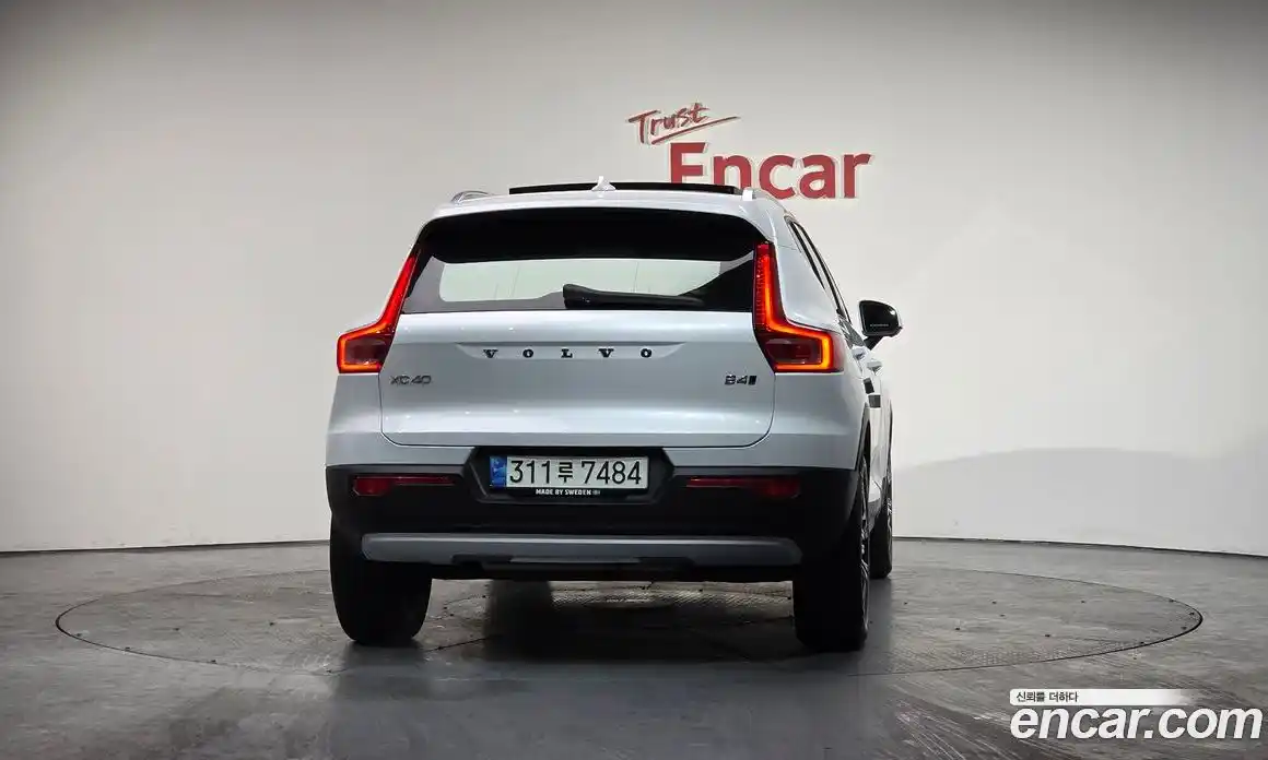 Volvo XC40 2021 2.0 гидро в Москве № 212833, фото 4