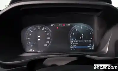 Volvo XC40 2021 2.0 гидро в Москве № 212833, миниатюра 8