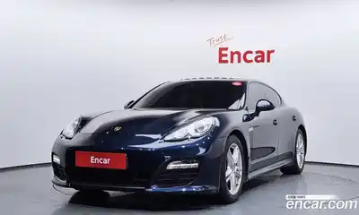 Porsche Panamera, 2012