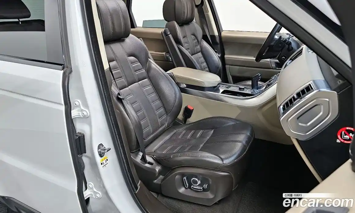 Land Rover Range-Rover Sport 2015 3.0 гидро в Москве № 213751, фото 10