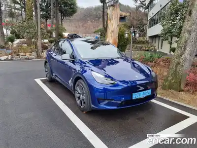 Tesla Model Y 2023 гидро в Москве № 214556, миниатюра 3