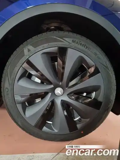 Tesla Model Y 2023 гидро в Москве № 214556, миниатюра 5