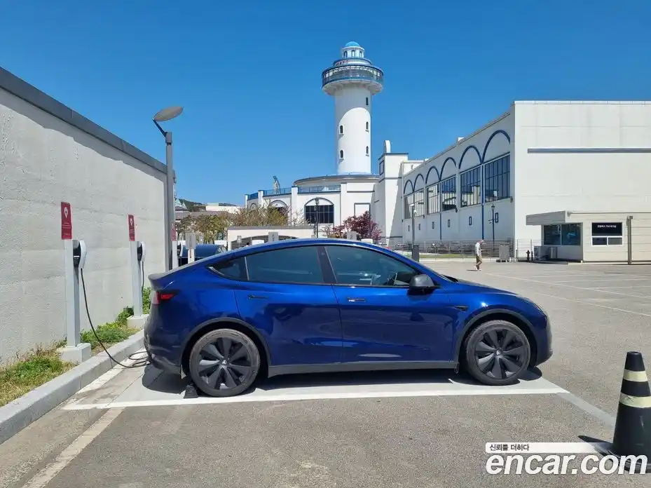 Tesla Model Y 2023 гидро в Москве № 214556, фото 8