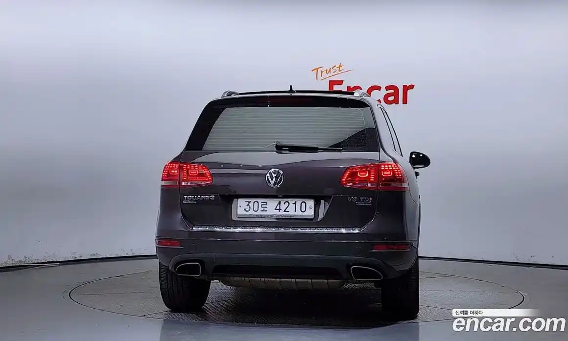 Volkswagen Touareg 2013 3.0 гидро в Москве № 215198, фото 4
