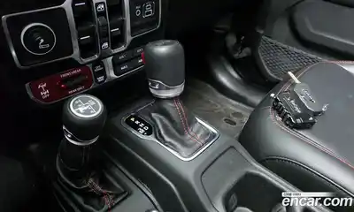 Jeep Wrangler 2022 2.0 гидро в Москве № 215410, миниатюра 9