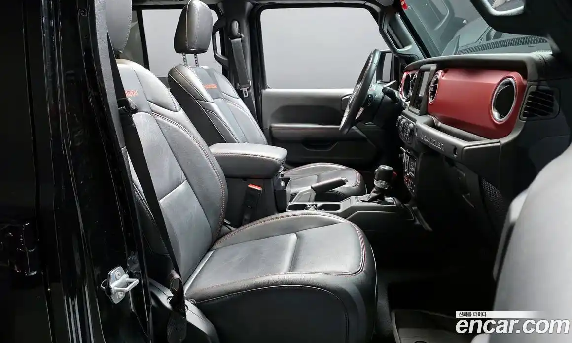 Jeep Wrangler 2022 2.0 гидро в Москве № 215410, фото 10