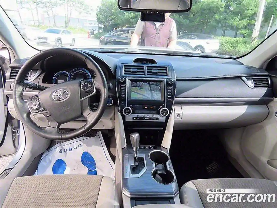 Toyota Camry 2012 2.5 гидро в Москве № 215654, фото 7