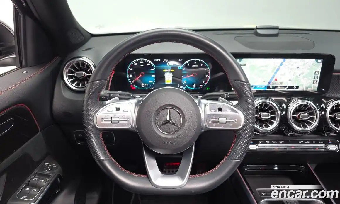 Mercedes-Benz GLB-Class 2022 2.0 гидро в Москве № 223283, фото 13