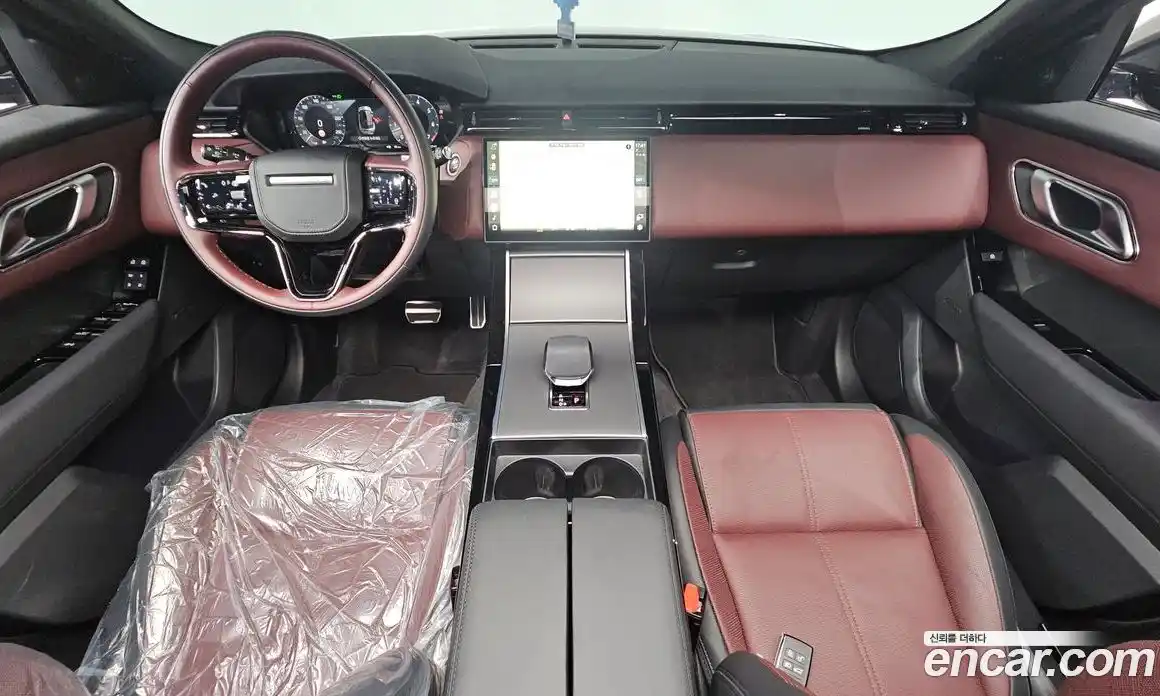 Land Rover Range-Rover Velar 2025 3.0 гидро в Москве № 231145, фото 6