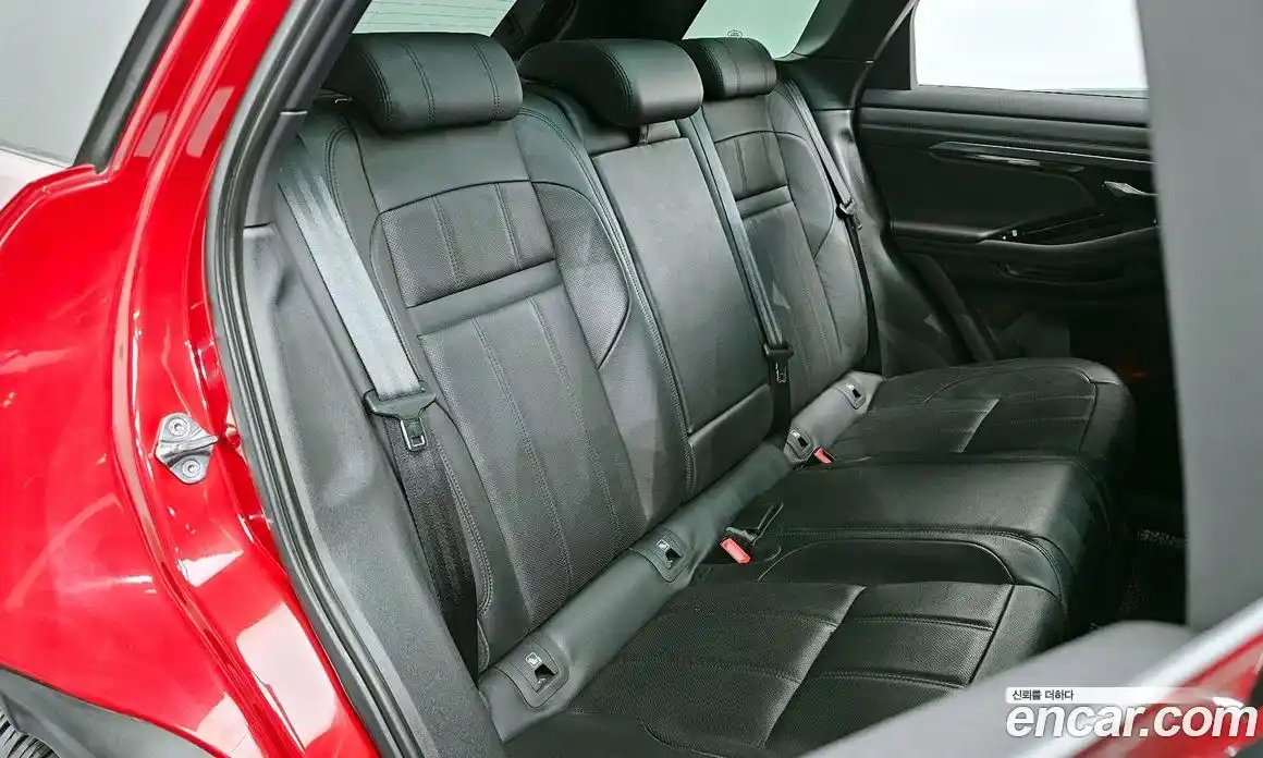 Land Rover Range-Rover Evoque 2020 2.0 гидро в Москве № 231290, фото 12