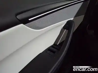 Tesla Model Y 2025 0.1 гидро в Москве № 231540, миниатюра 11