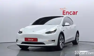 Tesla Model Y, 2022