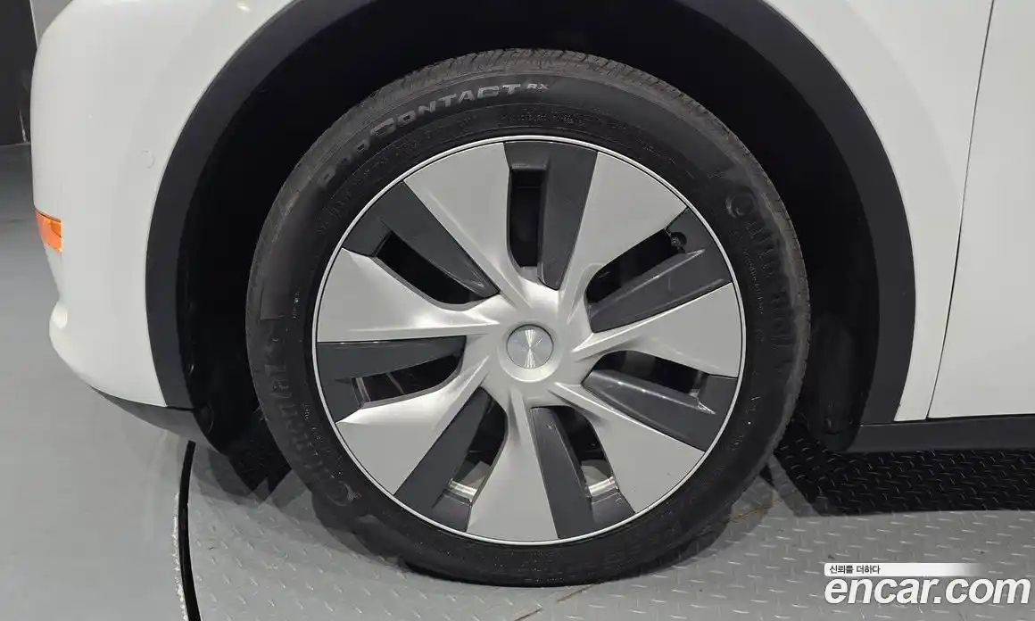 Tesla Model Y 2022 0.2 гидро в Москве № 231970, фото 5