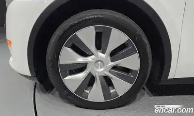 Tesla Model Y 2022 0.2 гидро в Москве № 231970, миниатюра 5