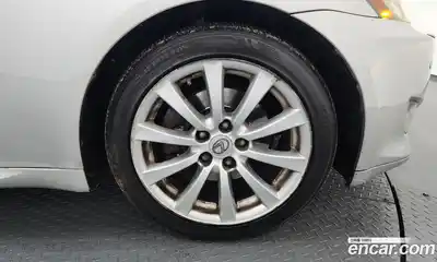 Lexus IS 2006 2.5 гидро в Москве № 231980, миниатюра 5