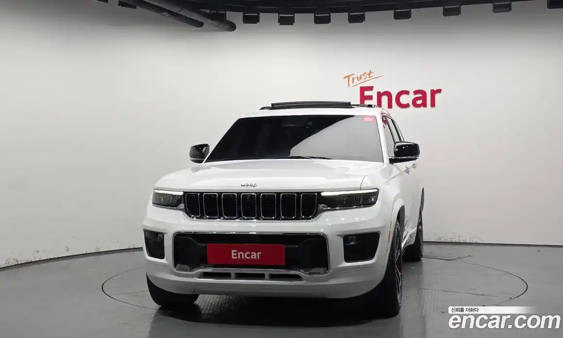 Jeep Cherokee 2022 3.6 гидро в Москве № 232533, фото 3