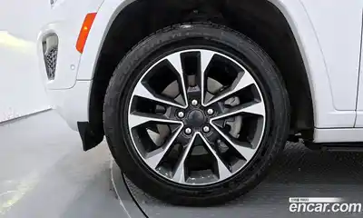 Jeep Cherokee 2022 3.6 гидро в Москве № 232533, миниатюра 5