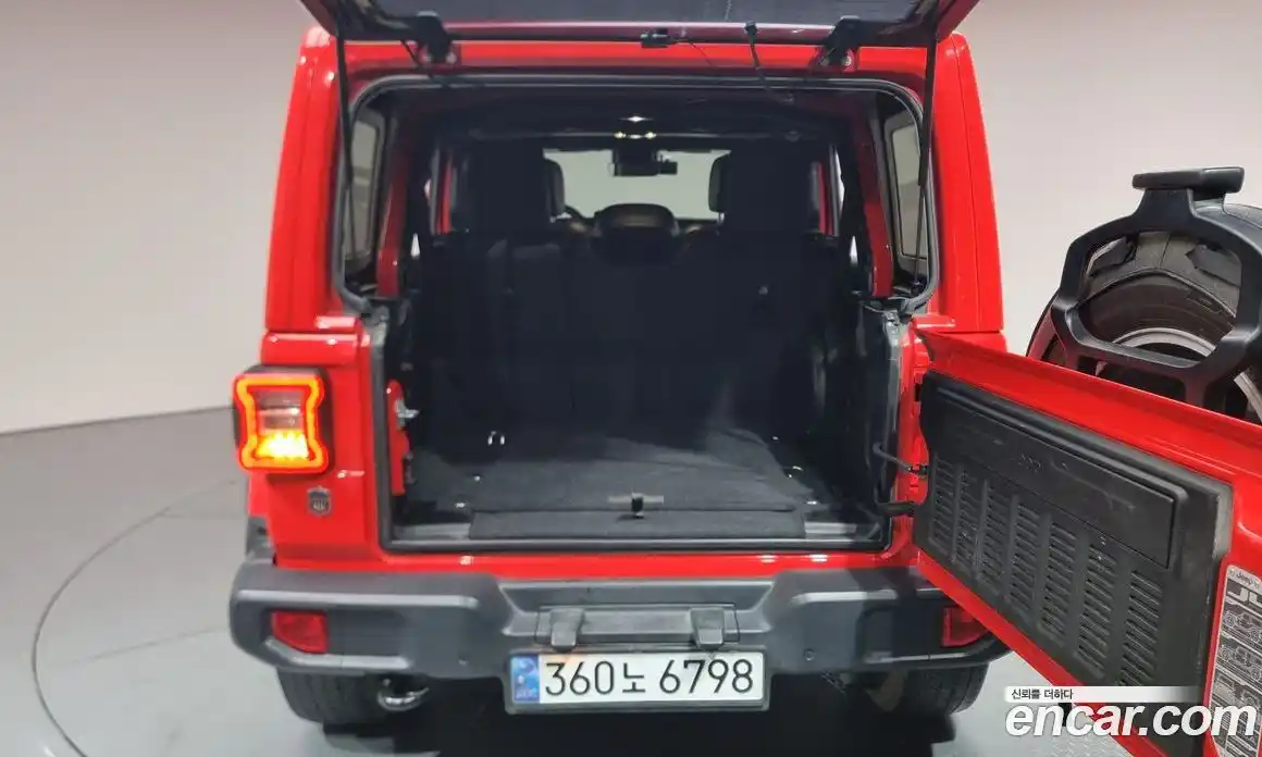 Jeep Wrangler 2019 2.0 гидро в Москве № 232596, фото 20