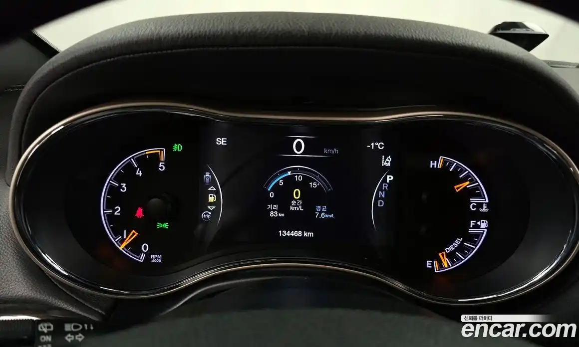 Jeep Cherokee 2017 3.0 гидро в Москве № 232678, фото 8