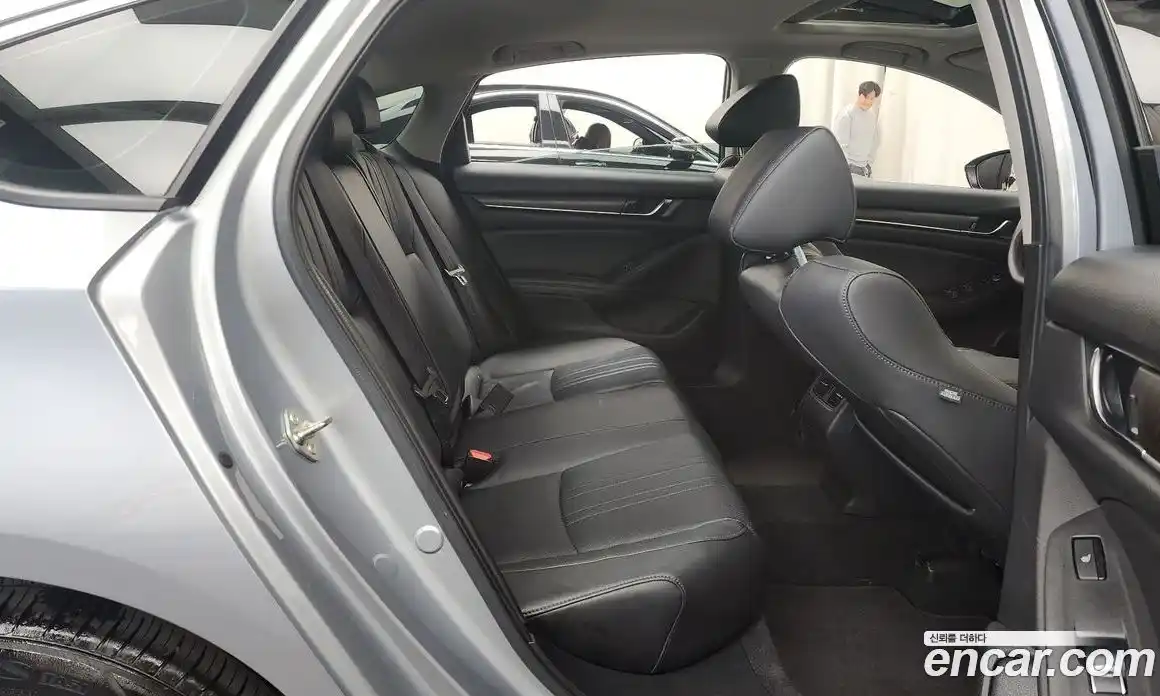 Honda Accord 2019 1.5 гидро в Москве № 232857, фото 12