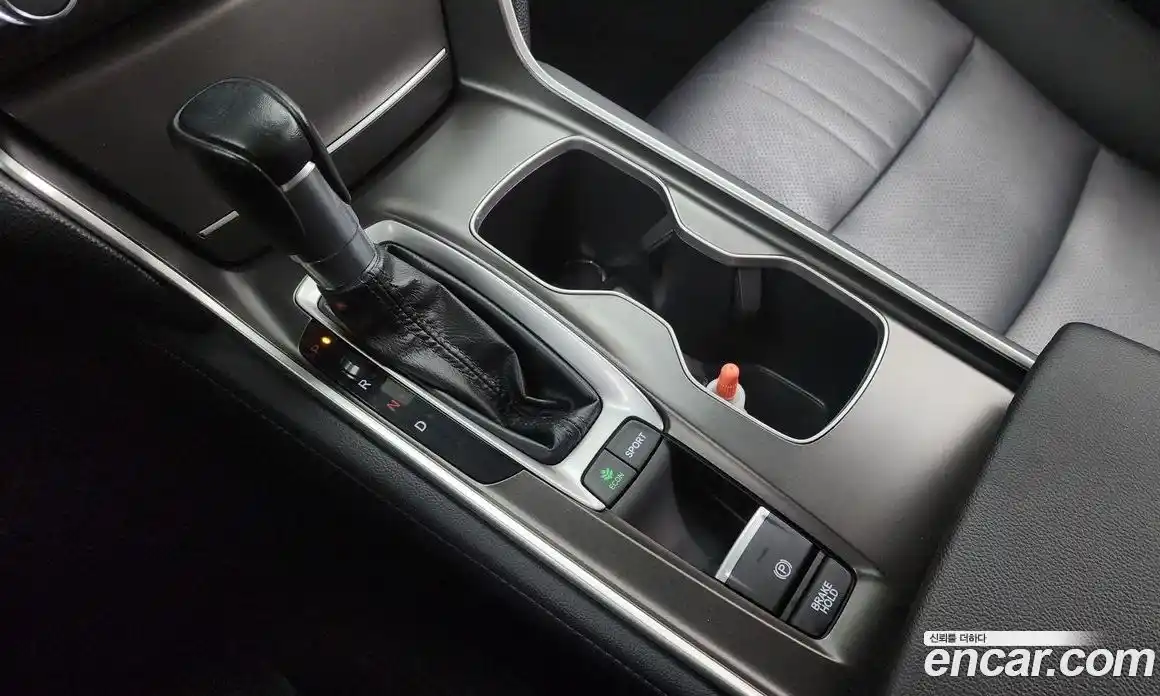 Honda Accord 2019 1.5 гидро в Москве № 232857, фото 9