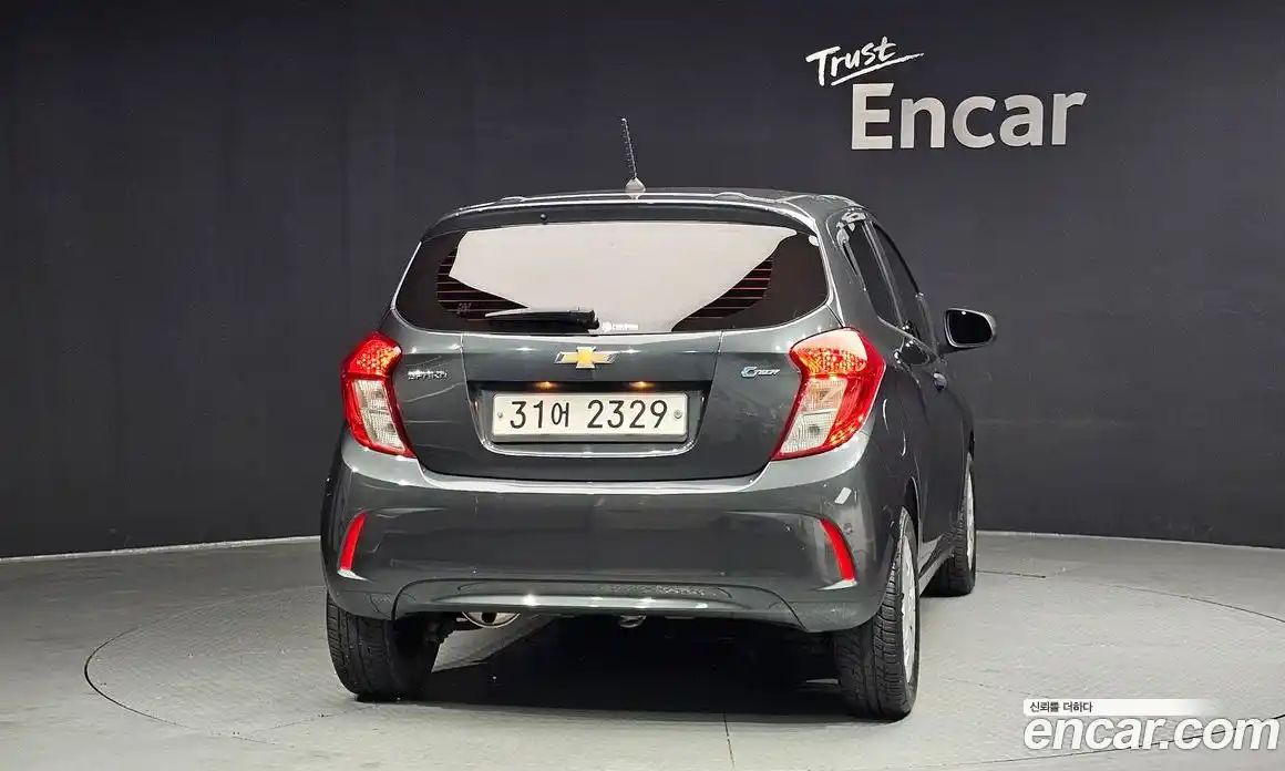 Chevrolet Spark 2017 1.0 гидро в Москве, фото 4