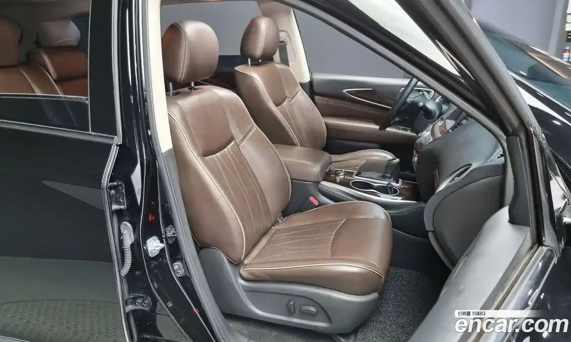 Infiniti QX60 2017 3.5 гидро в Москве № 246825, фото 12