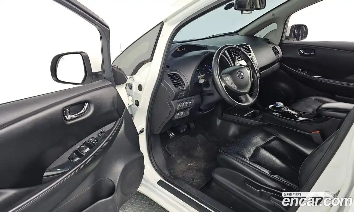 Nissan Leaf 2016 гидро в Москве № 248752, фото 11
