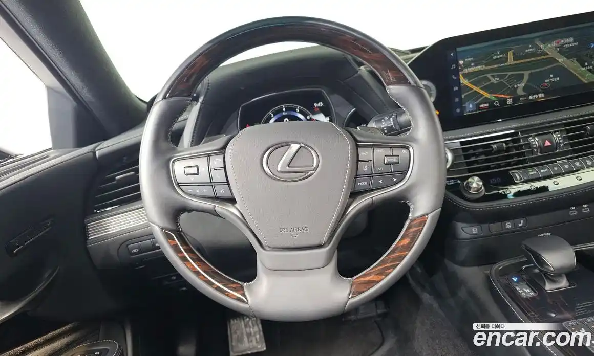 Lexus LS 2023 3.4 гидро в Москве № 253968, фото 12