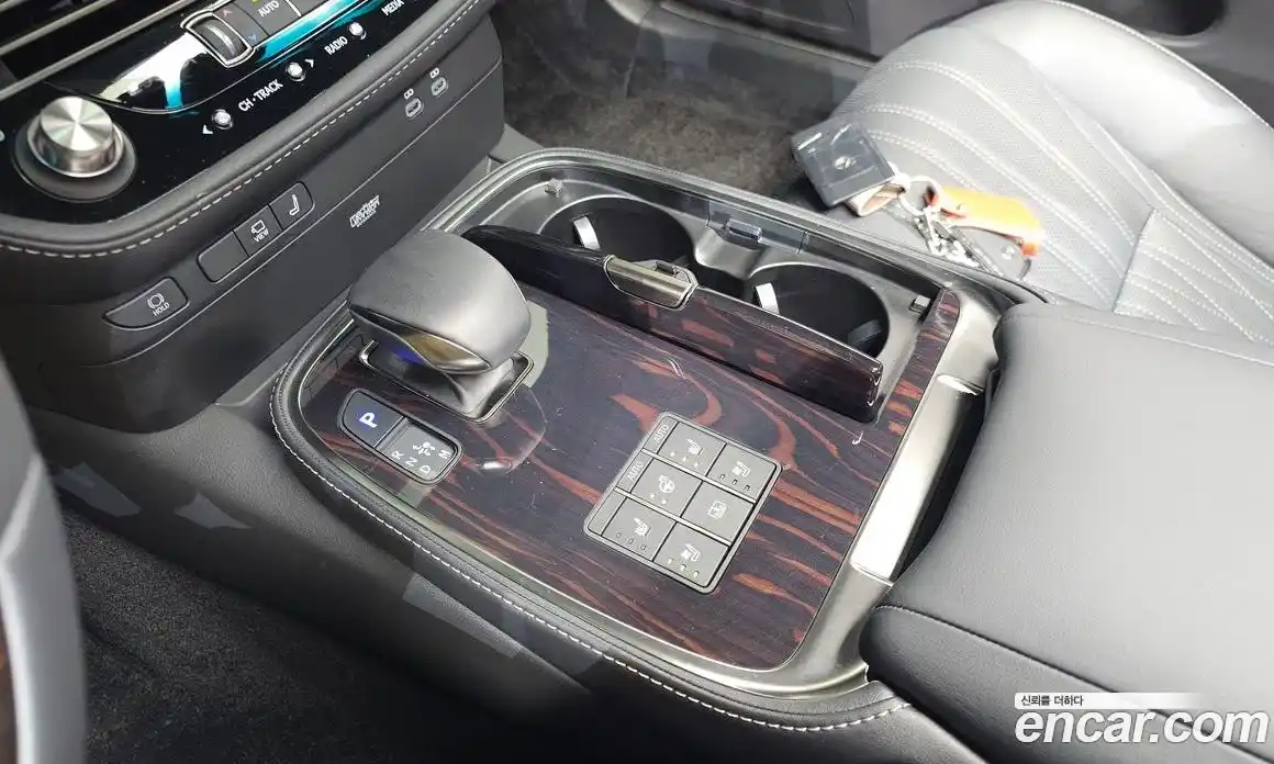 Lexus LS 2023 3.4 гидро в Москве № 253968, фото 8