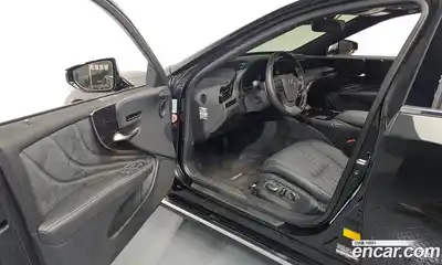 Lexus LS 2023 3.4 гидро в Москве № 253968, миниатюра 9