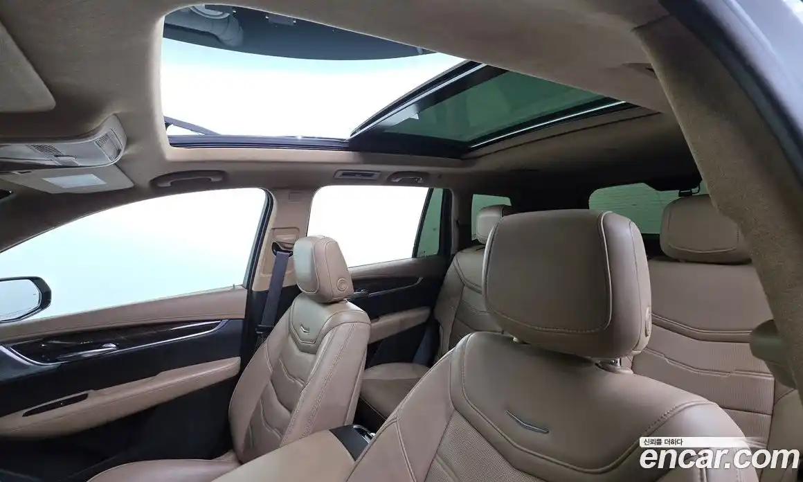 Cadillac XT6 2021 3.6 гидро в Москве № 256418, фото 19