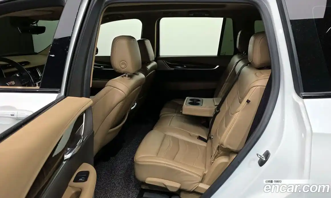 Cadillac XT6 2021 3.6 гидро в Москве № 256418, фото 20