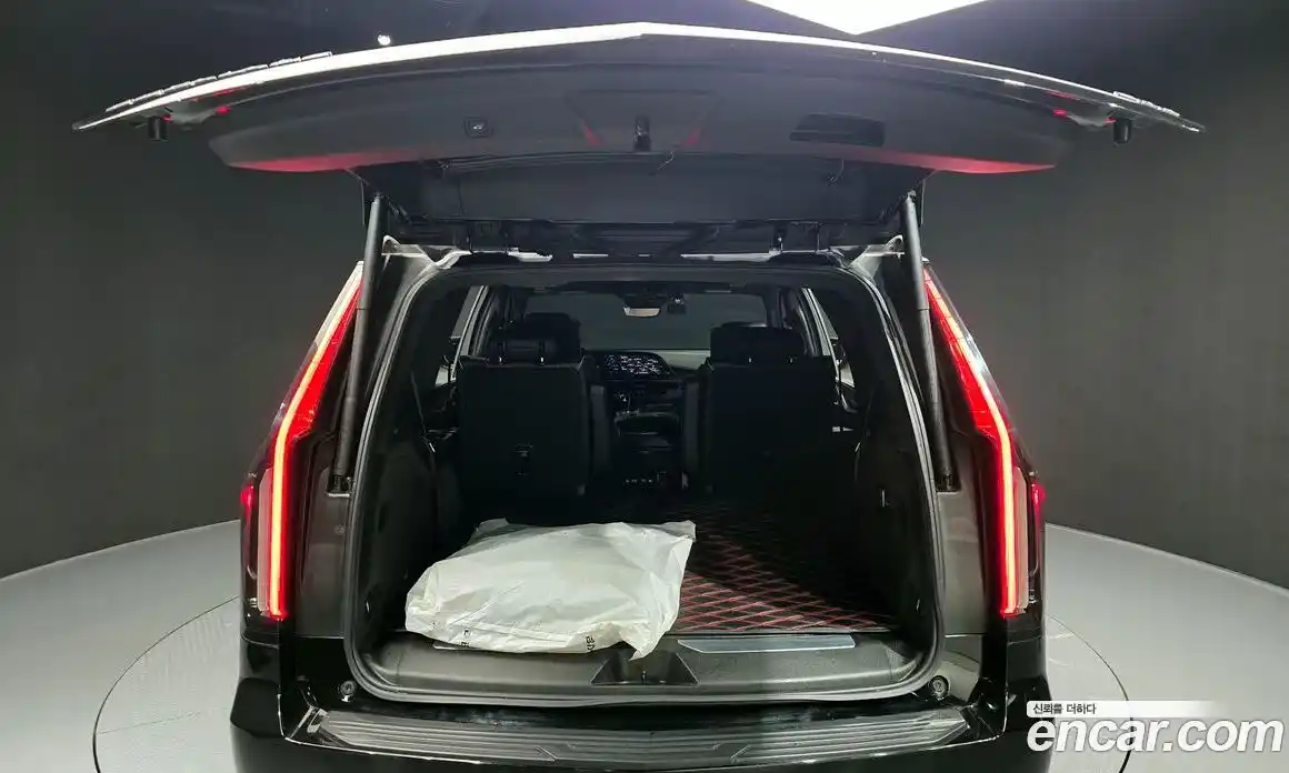 Cadillac Escalade 2022 6.2 гидро в Москве № 256429, фото 20