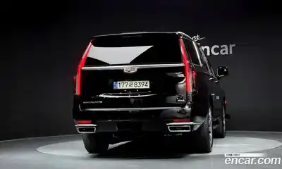 Cadillac Escalade 2022 6.2 гидро в Москве № 256429, миниатюра 4