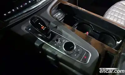 Cadillac Escalade 2022 6.2 гидро в Москве № 256429, миниатюра 9