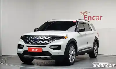 Ford Explorer, 2022